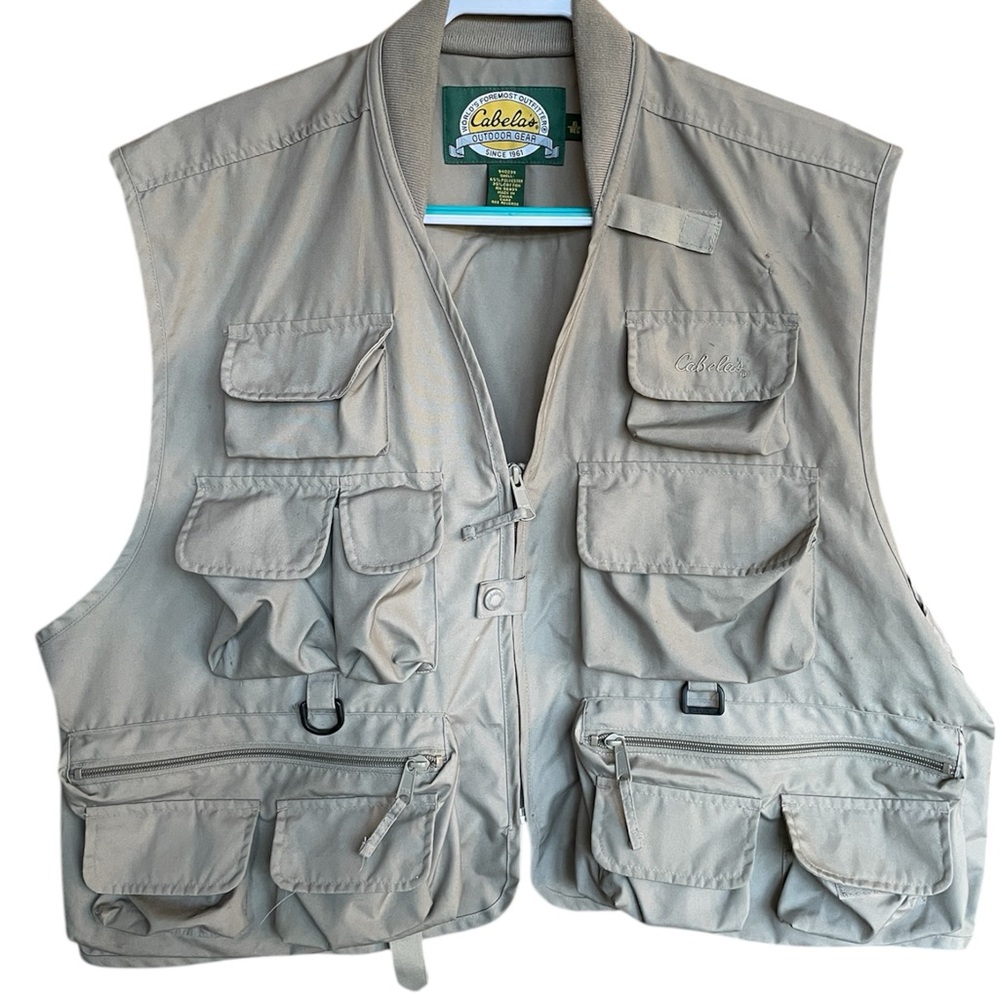 Cabela's tan utility vest with multiple pockets, zipper closure